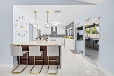 Welcome to this single-story residence in the desirable Lake - photo 16