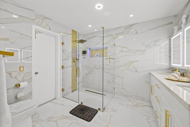 Welcome to this single-story residence in the desirable Lake - photo 27