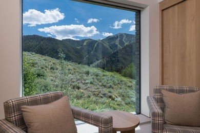 Introducing an extraordinary, newly-completed private estate - photo 40