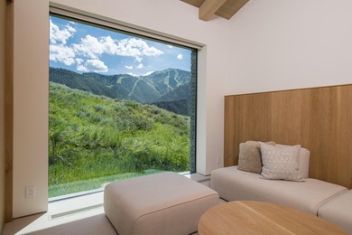 Introducing an extraordinary, newly-completed private estate - photo 49