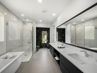 Welcome to your dream home! Discover the perfect blend of luxury - photo 6