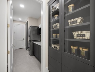Welcome to your dream home! Discover the perfect blend of luxury - photo 7
