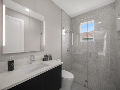 Welcome to your dream home! Discover the perfect blend of luxury - photo 10