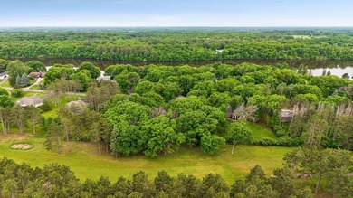 Beautiful and spacious one-level patio home located on a nearly - photo 17