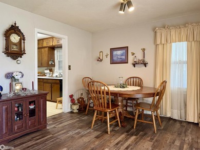 This well-maintained 2-bedroom home offers a functional layout - photo 9