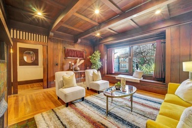 Nestled in a desirable Oakland neighborhood near Piedmont Avenue - photo 4