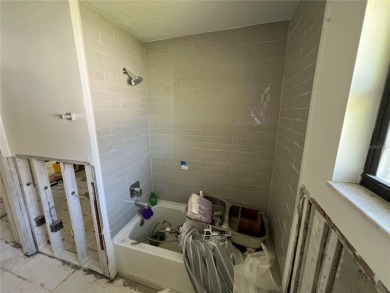 Investor's Dream in Stone Island, Florida! This fixer-upper is a - photo 7
