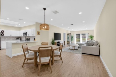 Welcome to one of the most desirable lakefront villas in Whisper - photo 8