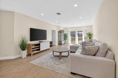 Welcome to one of the most desirable lakefront villas in Whisper - photo 9