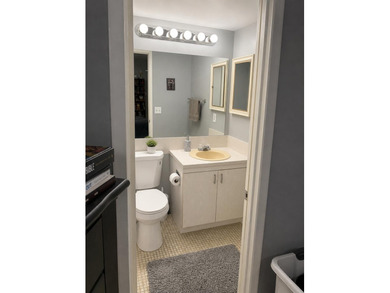 Welcome to this one-bedroom, one-and-a-half-bath condominium - photo 3