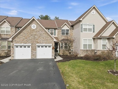 Available after May 1st, this exceptional Toll Brothers townhome - photo 3