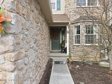 Available after May 1st, this exceptional Toll Brothers townhome - photo 8