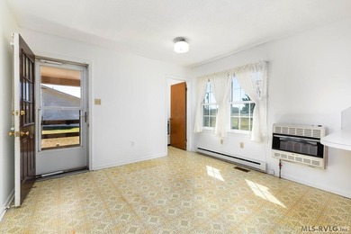 City close with a nice country feel. This one owner 3 bedroom