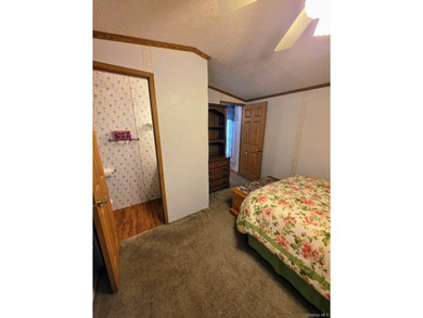 Charming Move-In Ready Home in the Heart of the East End - photo 13