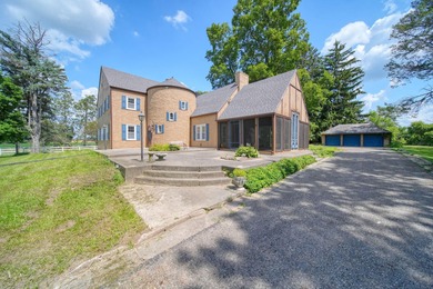 (private lake, pond, creek) Home For Sale in Albion Michigan