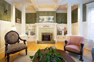 Exquisite 1912 Historic Craftsman estate in the heart of Bankers - photo 11