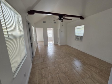 WELCOME TO A GREAT SINGLE FAMILY HOME WITH 2 BEDROOMS AND 1 BATH - photo 21