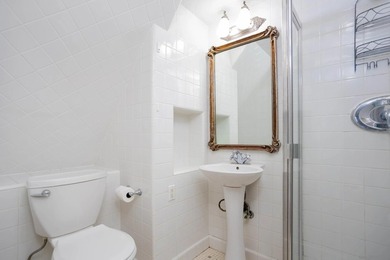 Exquisite 1912 Historic Craftsman estate in the heart of Bankers - photo 21