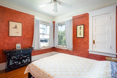 Exquisite 1912 Historic Craftsman estate in the heart of Bankers - photo 25