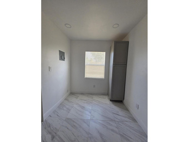 WELCOME TO A GREAT SINGLE FAMILY HOME WITH 2 BEDROOMS AND 1 BATH - photo 33