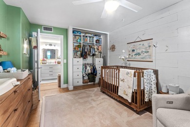 Welcome to the finest updated townhome in Wellesley at Lake - photo 10