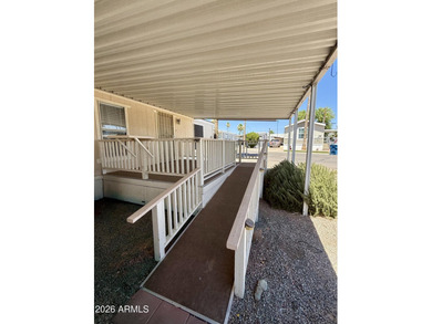 **ALL AGES with LOW lot rent** Welcome Home! Spacious corner-lot - photo 6