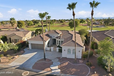 Stunning, move-in ready 3 bedroom + den, 2.5 bath home on a - photo 2