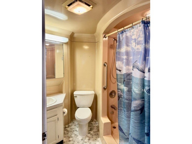 Waterfront living with views, value, and amenities! Enjoy - photo 11