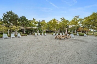 Waterfront living with views, value, and amenities! Enjoy - photo 18