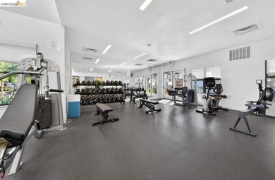 What an opportunity!! Come and see this one bedroom condo in - photo 22