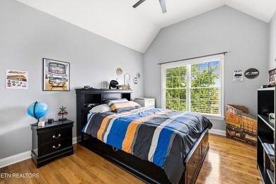 Welcome to an extraordinary waterfront community residence where - photo 23