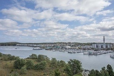 Waterfront living with views, value, and amenities! Enjoy - photo 24