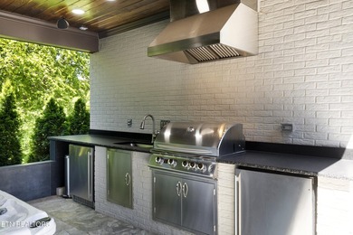 Welcome to an extraordinary waterfront community residence where - photo 34