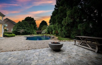Welcome to an extraordinary waterfront community residence where - photo 41