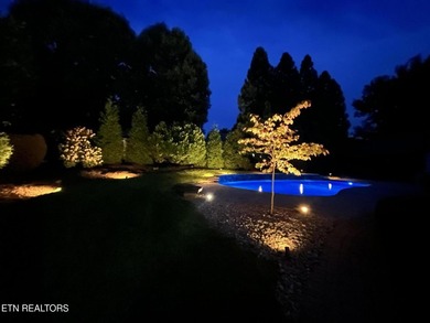 Welcome to an extraordinary waterfront community residence where - photo 43