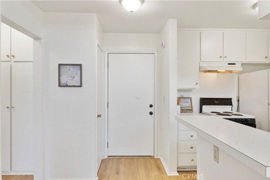 Experience comfort and coastal calm in this beautifully situated - photo 6