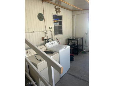 ONE Car garage ,2 Bedroom Home with a large covered deck and