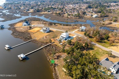 Build your dream home on the water surrounded by oak trees. Wake - photo 7