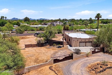 Rare Acre Opportunity in the Heart of Scottsdale! Situated on - photo 2