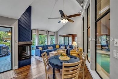 Unique home with a covered, heated pool and bi-fold doors that - photo 31