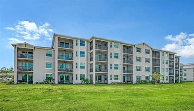 DEEDED GOLF MEMBERSHIP INCLUDED! Experience resort-style living - photo 38