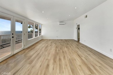 Perched above Coast Highway in South Laguna, this coastal - photo 4
