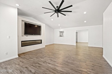 Welcome to 3665 Stanford Ct, a move in ready home with fresh - photo 4