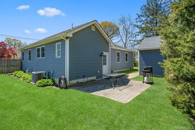 Welcome to 11 Jackson Street in East Islip-a beautifully - photo 23