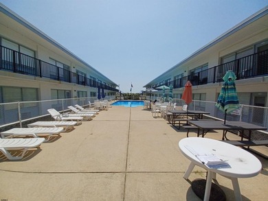 LOWEST CONDO FEE in AC! This ground floor beach block studio - photo 29