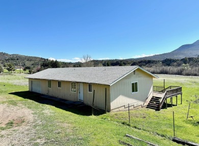 Klamath River - Siskiyou County Home For Sale in Hornbrook California