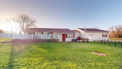 Spacious ranch home in Holiday Lakes - photo 5