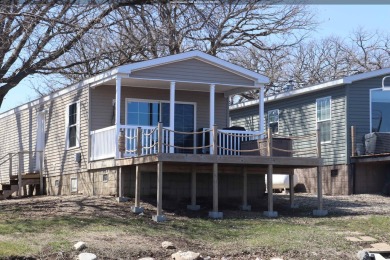 Lower Gar Lake Home For Sale in Arnolds Park Iowa