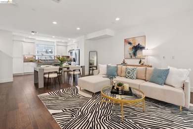 Modern Living in Marina Bay in this stylish and spacious - photo 7