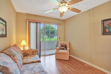 Private, first floor corner unit, furnished 2 bedroom/1.5 bath - photo 11
